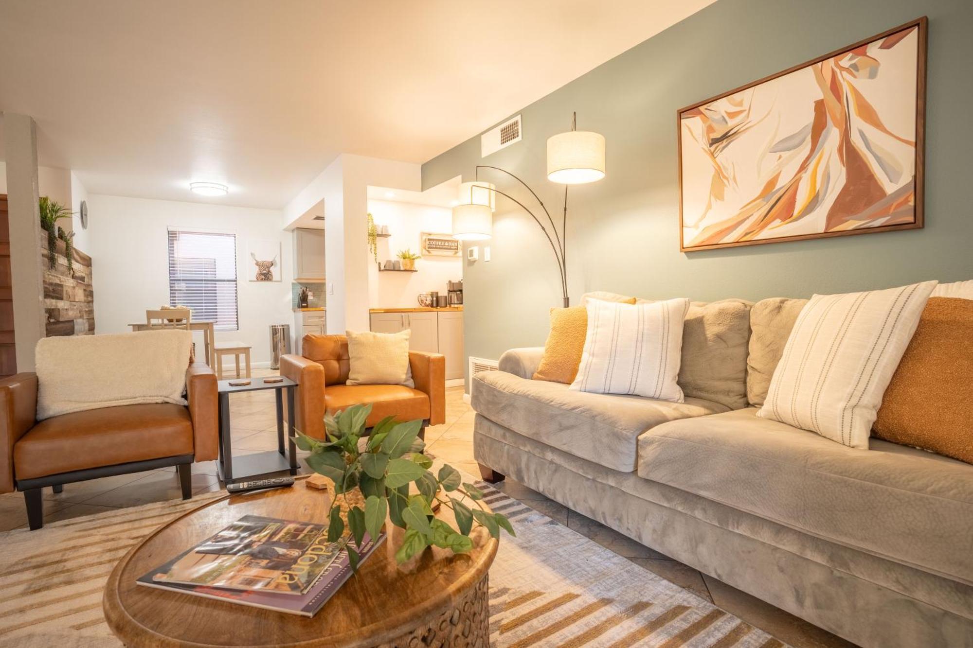 Apartamento Cozy Retreat - Pool, Spa, Pickleball