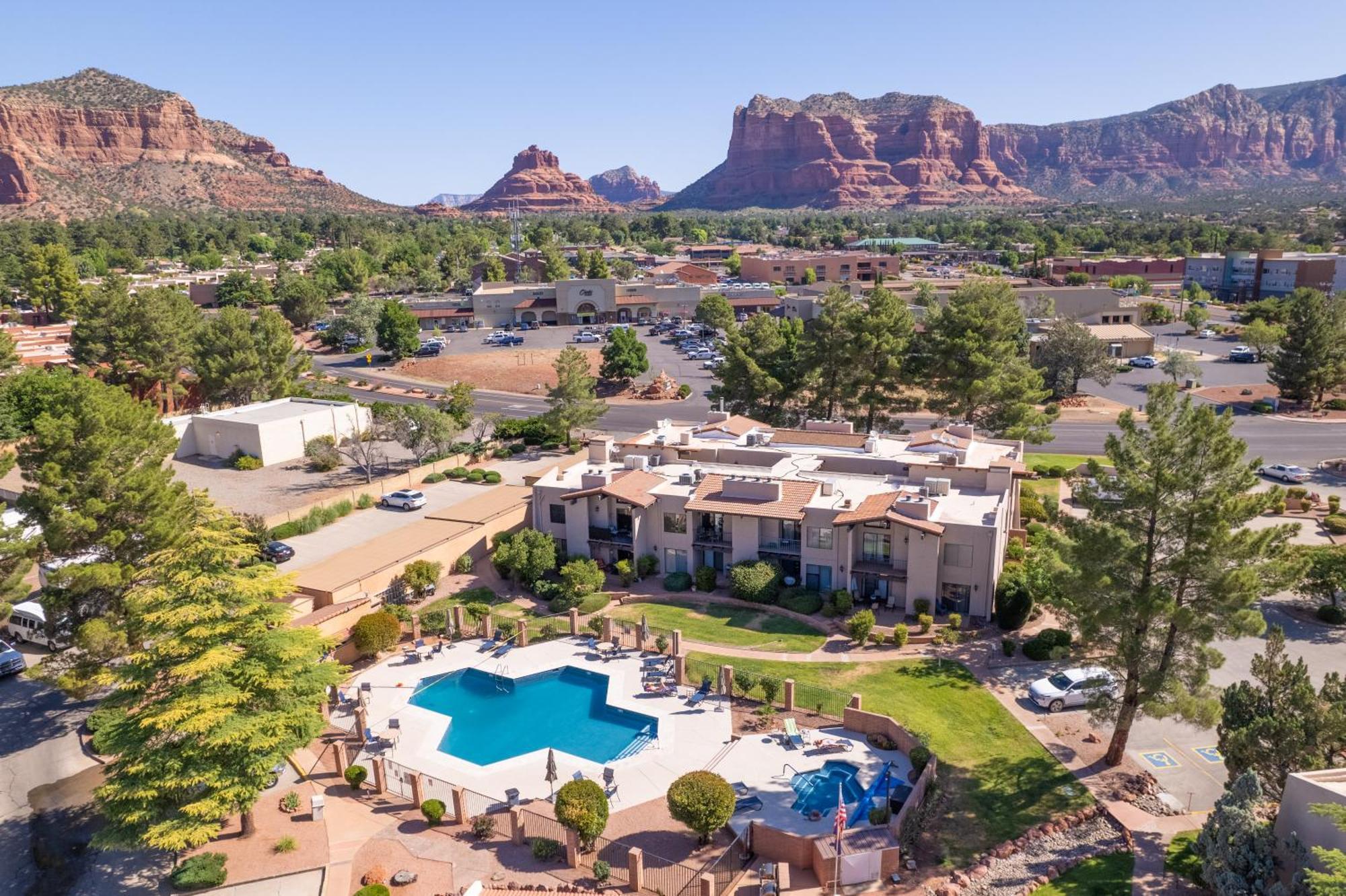 Apartamento Cozy Retreat - Pool, Spa, Pickleball *